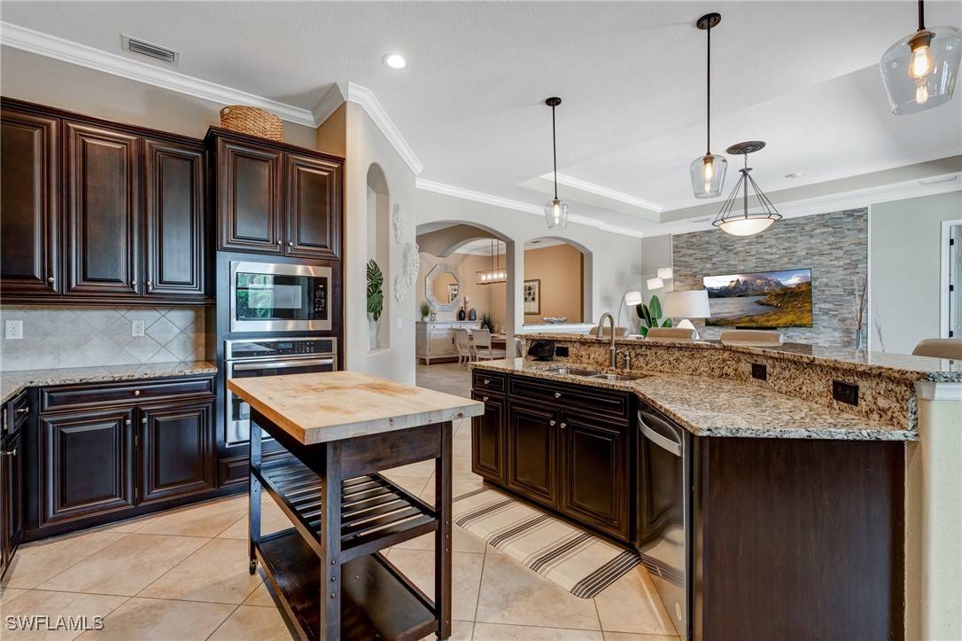 Bonita Springs, FL 34135,28564 Longford CT