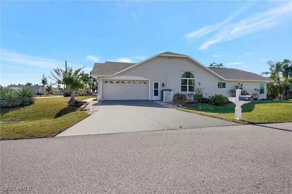Cape Coral, FL 33991,2128 SW 8th CT