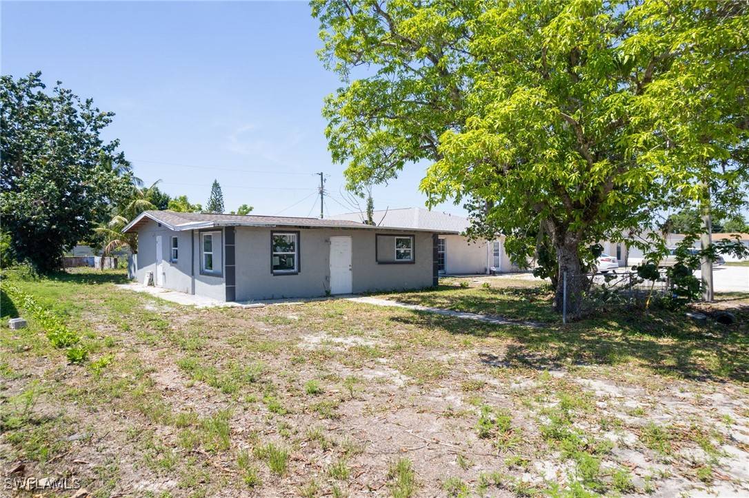 3524 Dora ST, Fort Myers, FL 33916