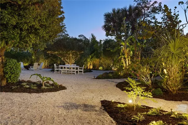 Sanibel, FL 33957,1973 Wild Lime DR