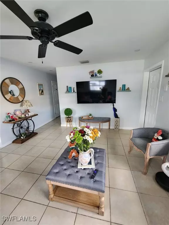 Fort Myers, FL 33919,812 Lake McGregor DR