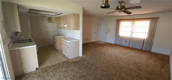 Punta Gorda, FL 33983,27193 Voyageur DR