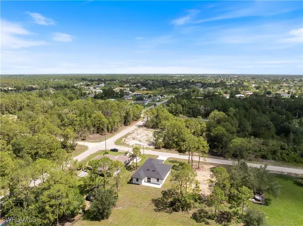 Lehigh Acres, FL 33971,3411 74TH ST W