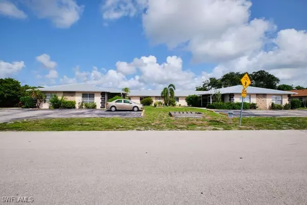 4104 SE 12th PL, Cape Coral, FL 33904