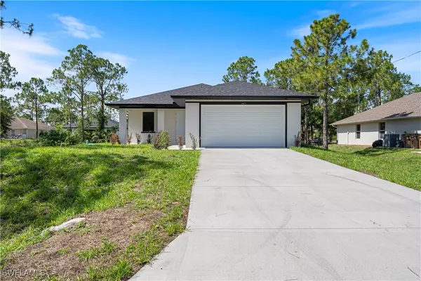 2917 50TH ST W, Lehigh Acres, FL 33971