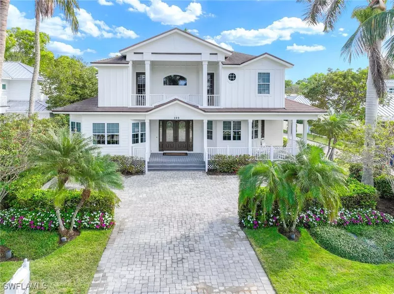 160 3rd ST N, Naples, FL 34102