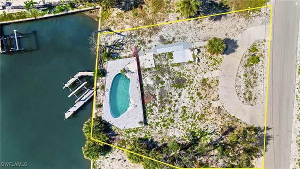 Fort Myers Beach, FL 33931,180 Donora BLVD