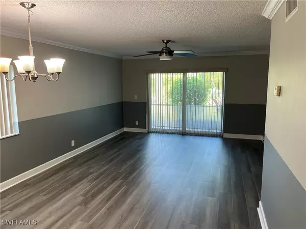 Fort Myers, FL 33919,6184 Michelle WAY #123