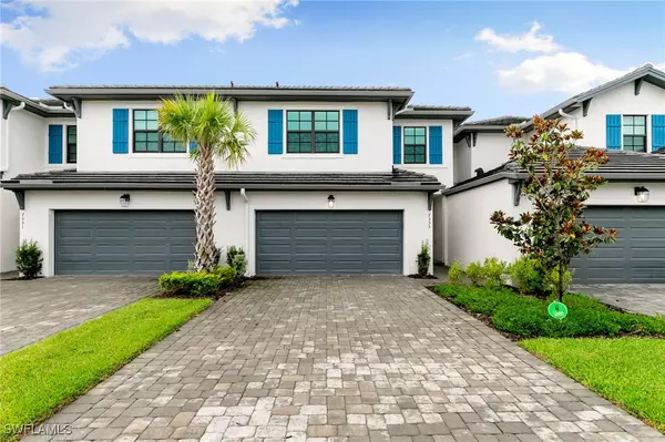 Naples, FL 34119,7555 Rockefeller DR