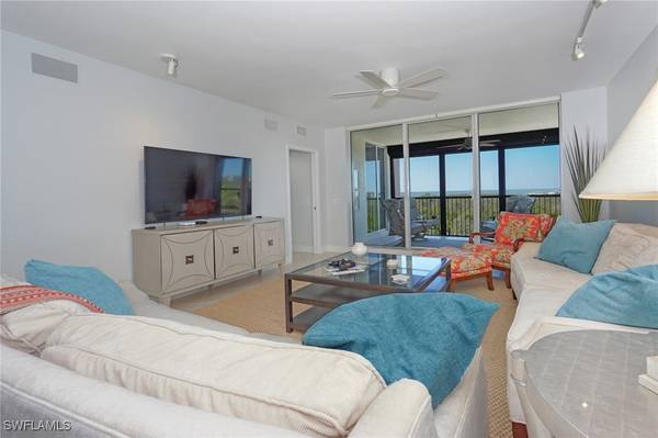 7225 Pelican Bay BLVD #502, Naples, FL 34108