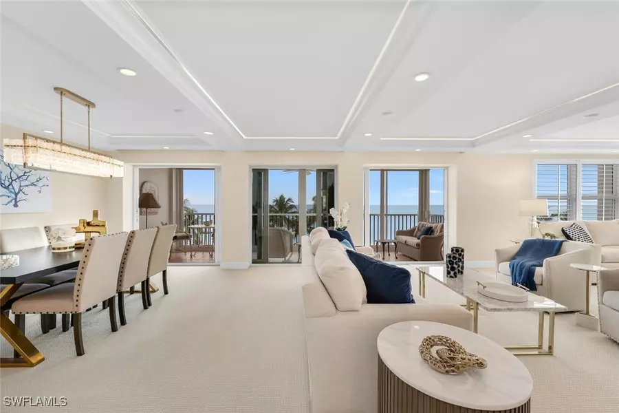 3003 Gulf Shore BLVD N #403, Naples, FL 34103