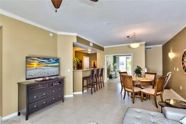 Estero, FL 34135,8560 Violeta ST #204