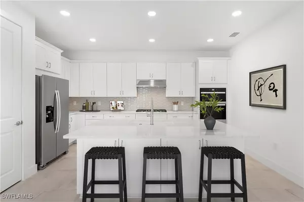 8893 Oceana WAY, Naples, FL 34114
