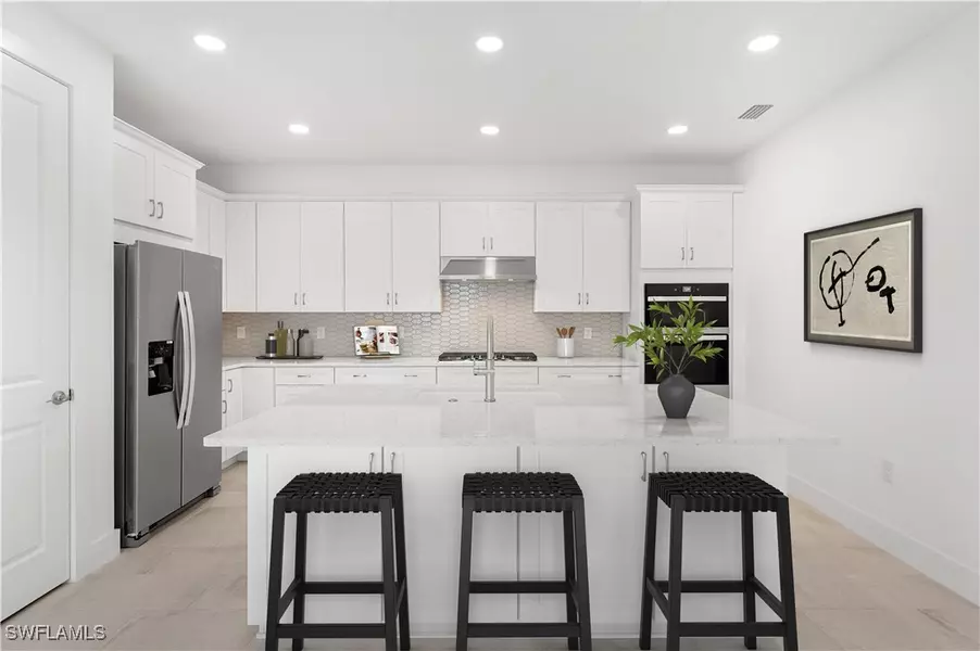 8893 Oceana WAY, Naples, FL 34114