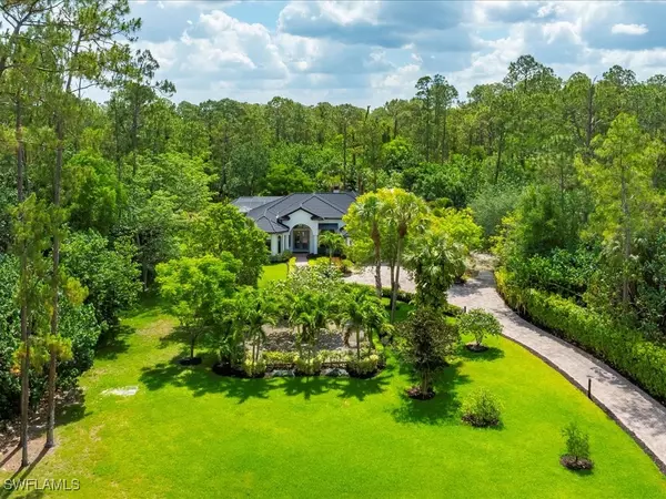 Naples, FL 34117,2360 19th ST SW