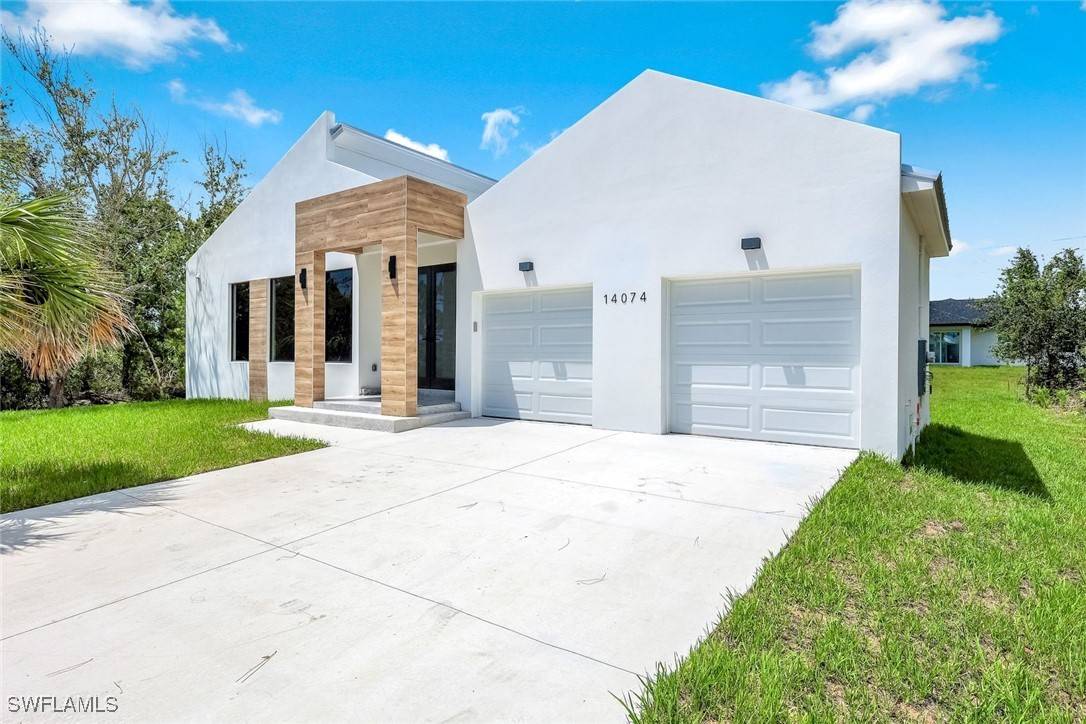 14074 Whittier LN, Port Charlotte, FL 33981