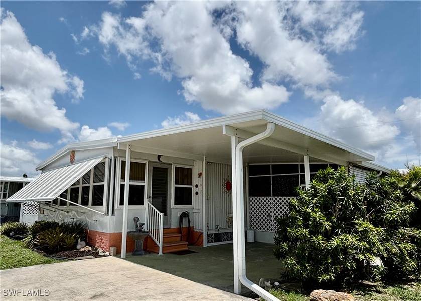 5121 Forest Park DR, North Fort Myers, FL 33917