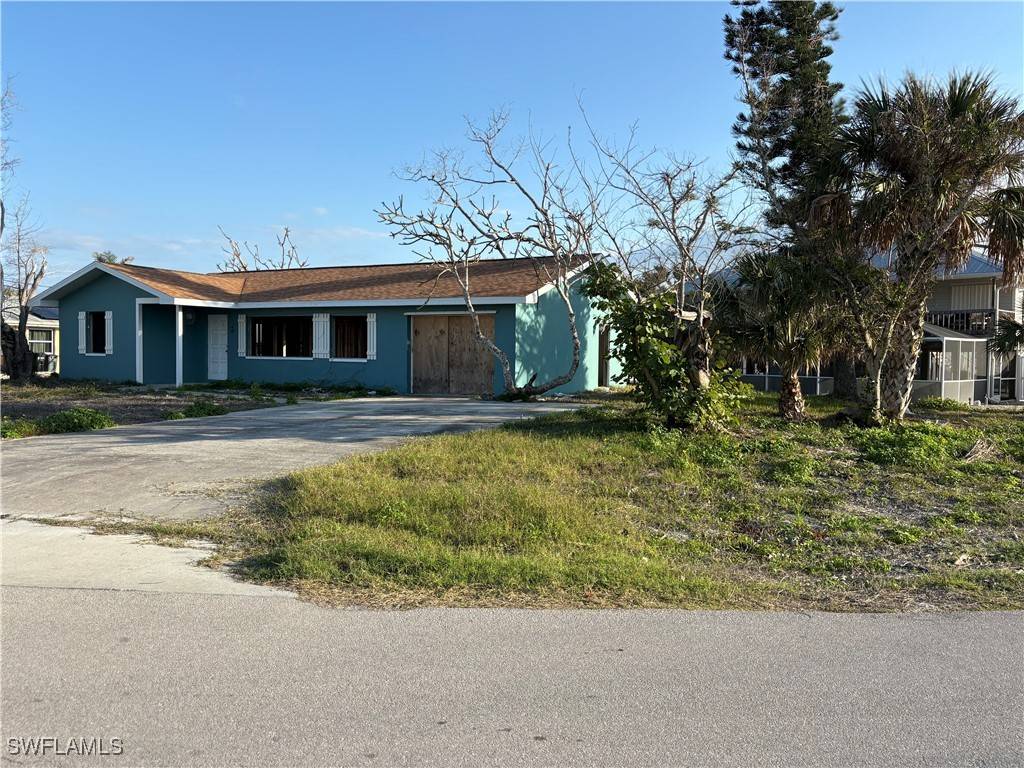 Fort Myers Beach, FL 33931,8000 Lagoon RD