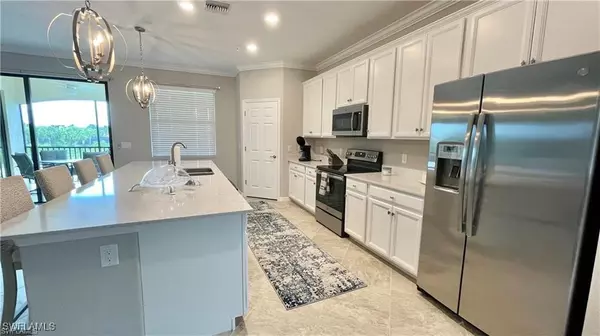 Bonita Springs, FL 34135,17321 Cherrywood CT #8203