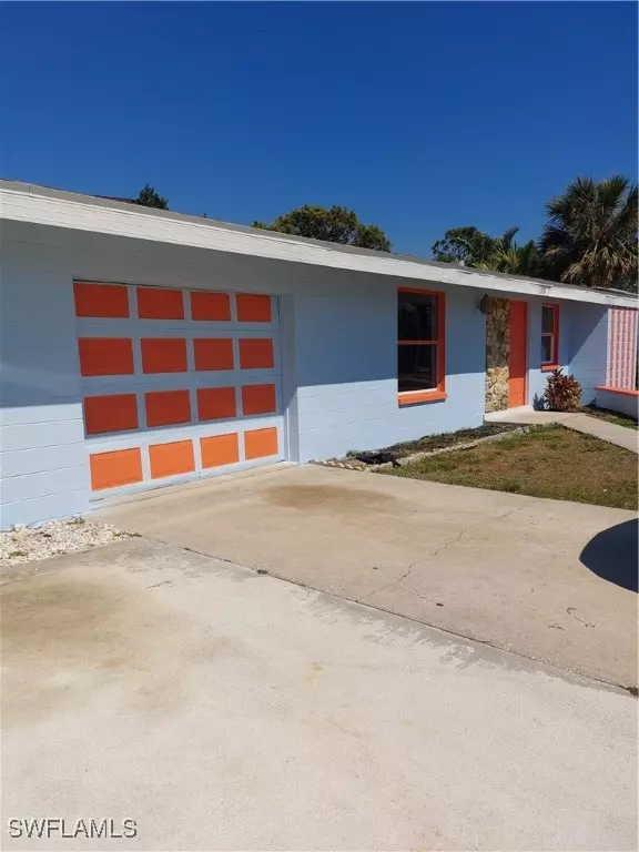 11310 Linda Loma DR, Fort Myers, FL 33908