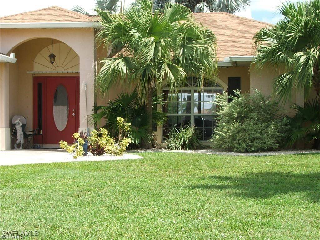 Cape Coral, FL 33990,613 SE 21st ST