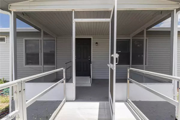 Fort Myers, FL 33905,5370 Countryfield CIR