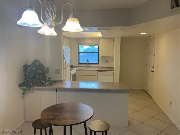 Fort Myers Beach, FL 33931,6897 Estero BLVD #166