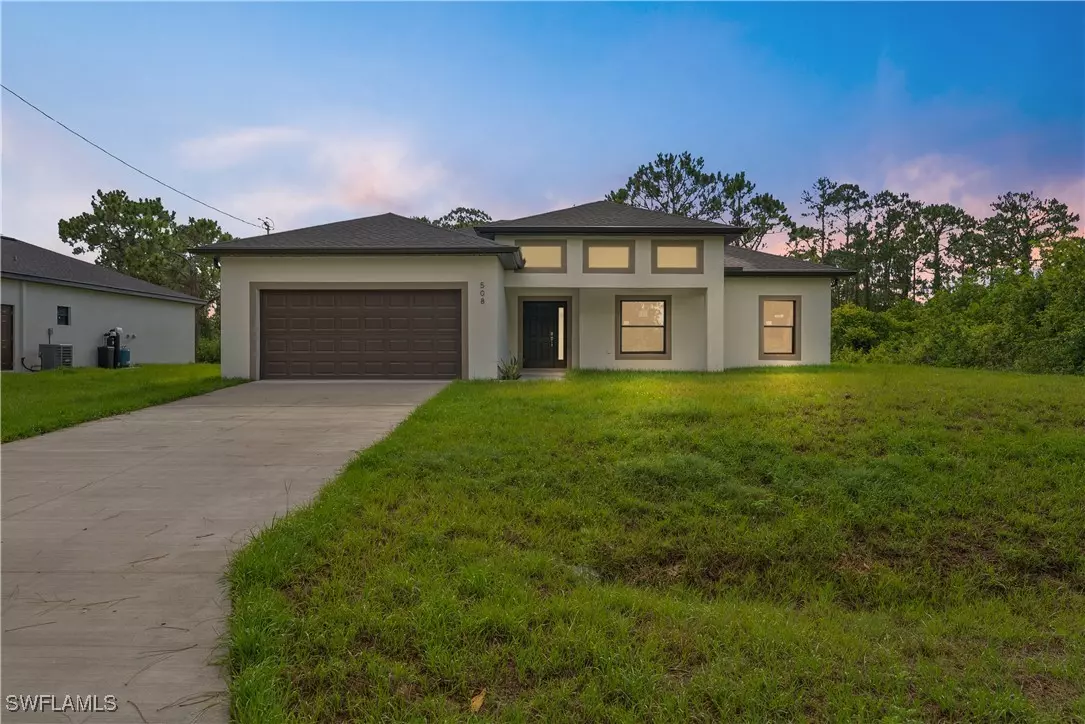 Lehigh Acres, FL 33974,508 Redwood AVE S