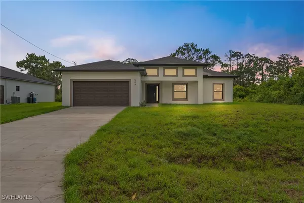 508 Redwood AVE S, Lehigh Acres, FL 33974