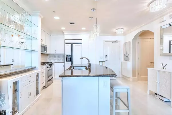 Naples, FL 34108,9115 Strada PL #5317