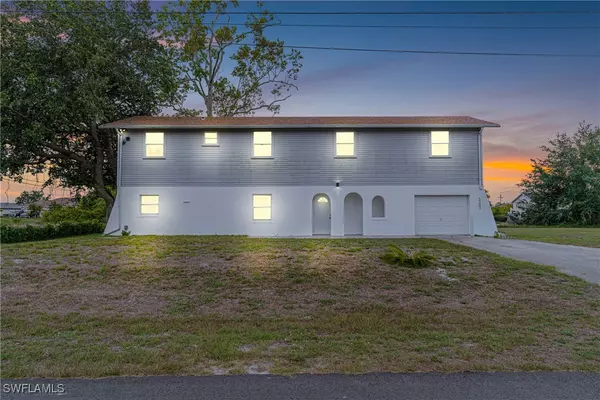 3303 6th ST SW, Lehigh Acres, FL 33976