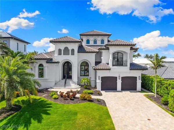 279 HERON AVE, Naples, FL 34108