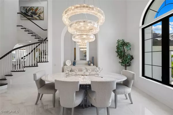 Naples, FL 34108,279 HERON AVE