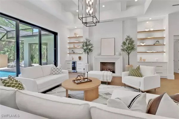 Naples, FL 34117,524 13th ST SW