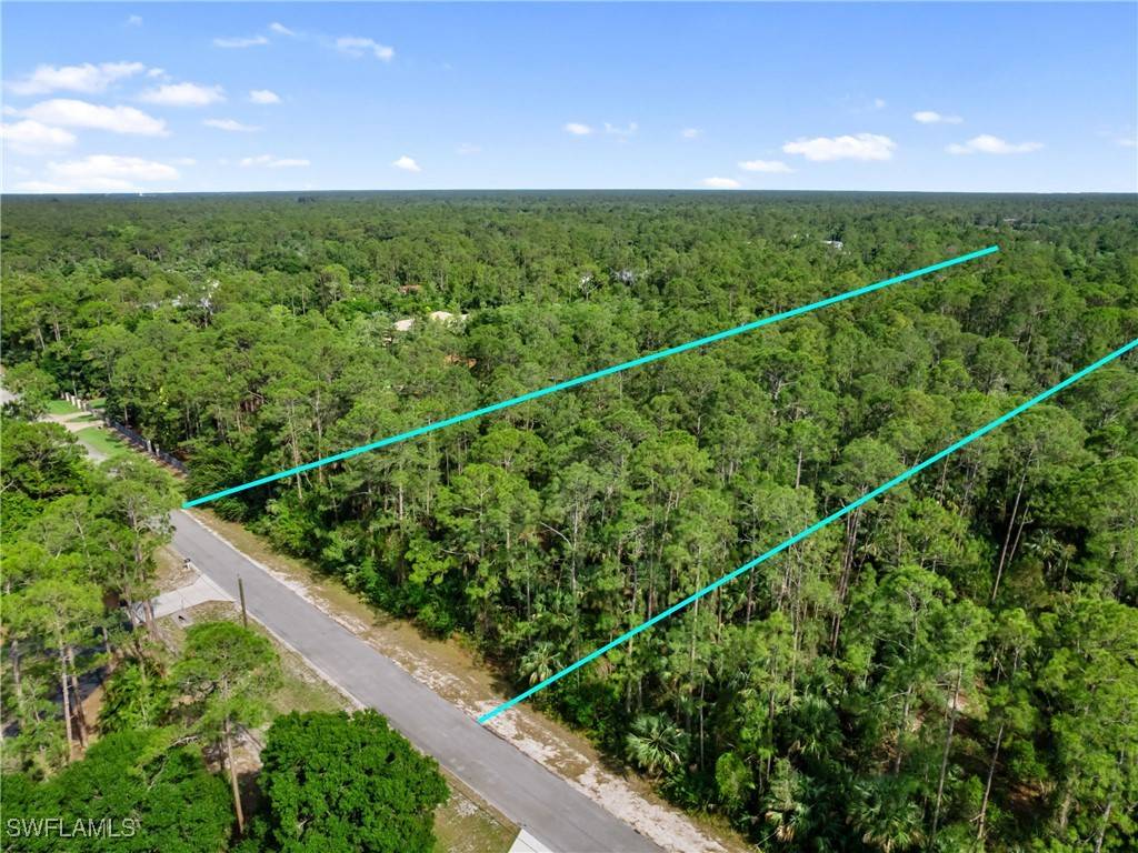 3rd AVE SW, Naples, FL 34117