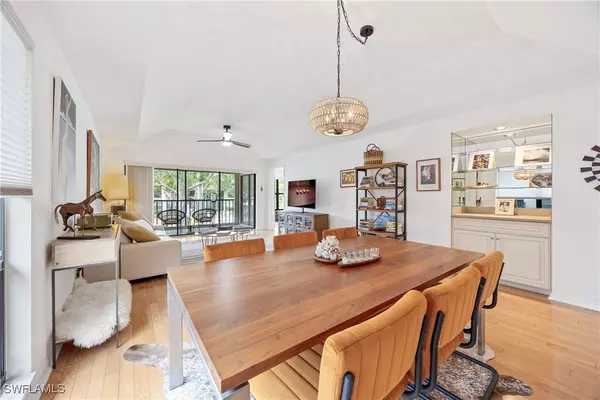 Naples, FL 34112,4241 Chantelle DR #D201