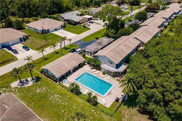 North Fort Myers, FL 33903,5917 Littlestone CT #118