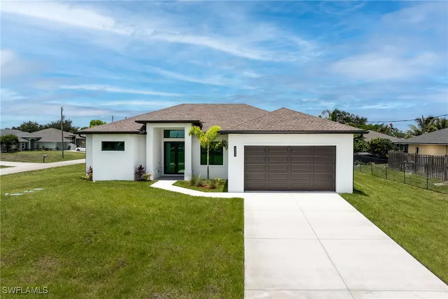 1003 Casino AVE, Lehigh Acres, FL 33971