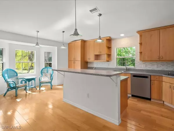 Naples, FL 34117,330 Wilson BLVD S