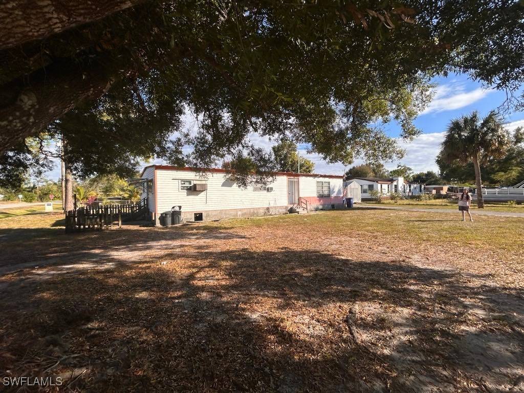8281 Sevigny DR, North Fort Myers, FL 33917