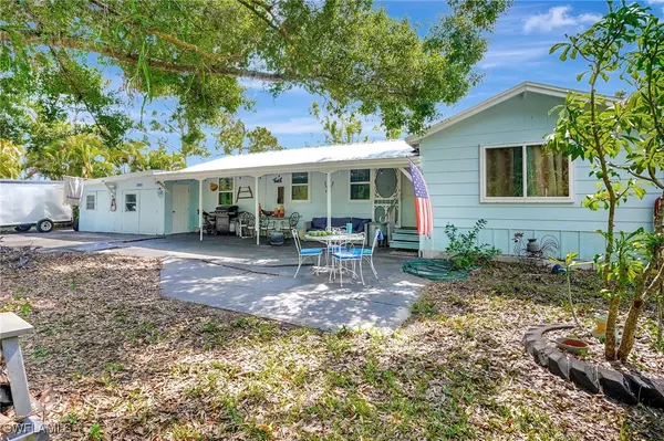 2153 Twin Brooks RD, North Fort Myers, FL 33917