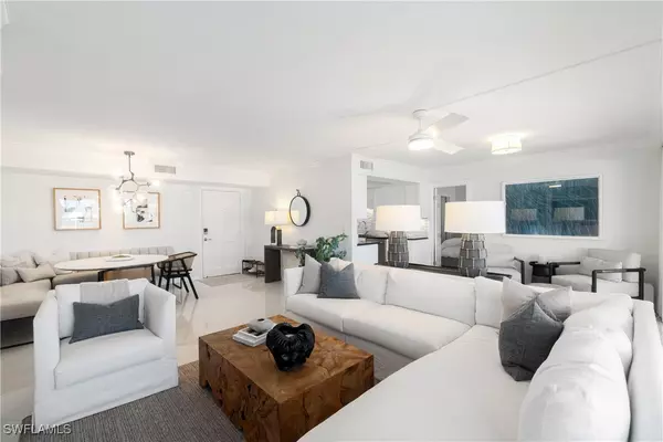 Naples, FL 34103,2600 Gulf Shore BLVD N #54