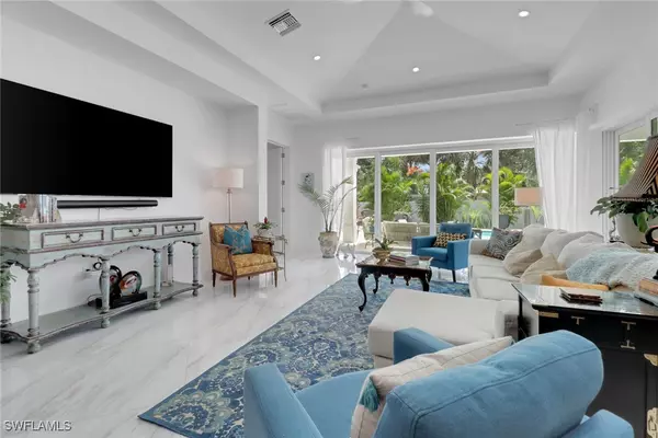 Naples, FL 34102,1262 10th ST N