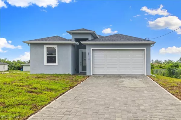 Lehigh Acres, FL 33976,2813 38th ST SW