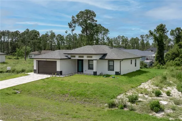 928 Milwaukee BLVD, Lehigh Acres, FL 33974