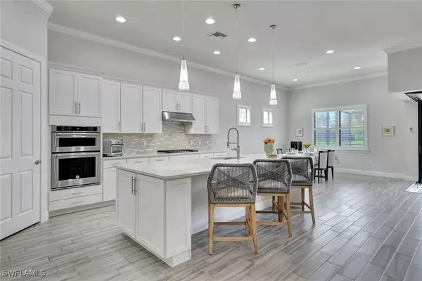 Naples, FL 34120,8868 Spotted Towhee DR