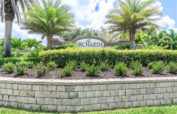7602 Citrus Hill LN, Naples, FL 34109