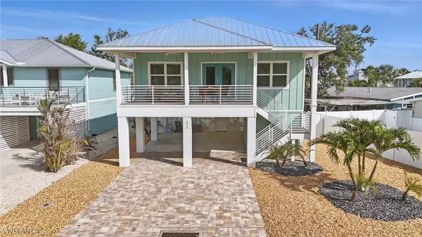 171 Connecticut ST, Fort Myers Beach, FL 33931