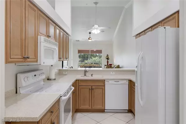 Estero, FL 33928,19961 Barletta LN #1623