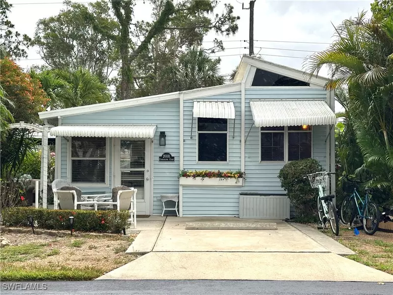 20181 Cumberland CT, Estero, FL 33928